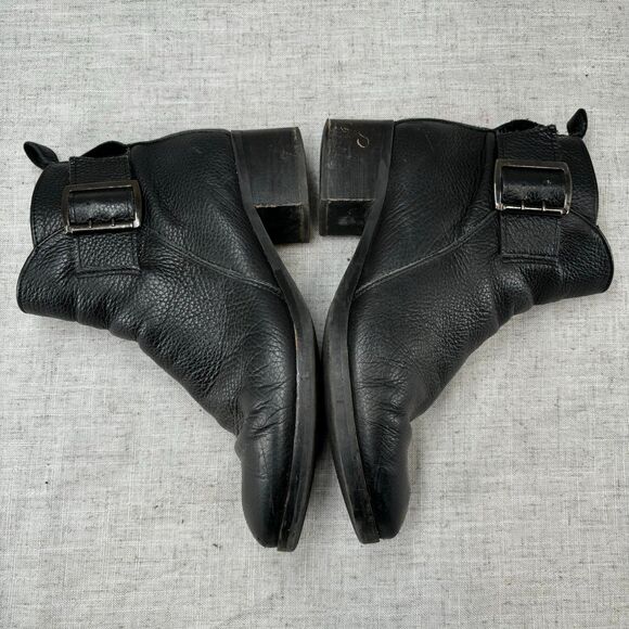 Clarks Mila Charm Boots Black Leather Ankle‎ Bootie Buckle Women’s Size 7 - Picture 10 of 10